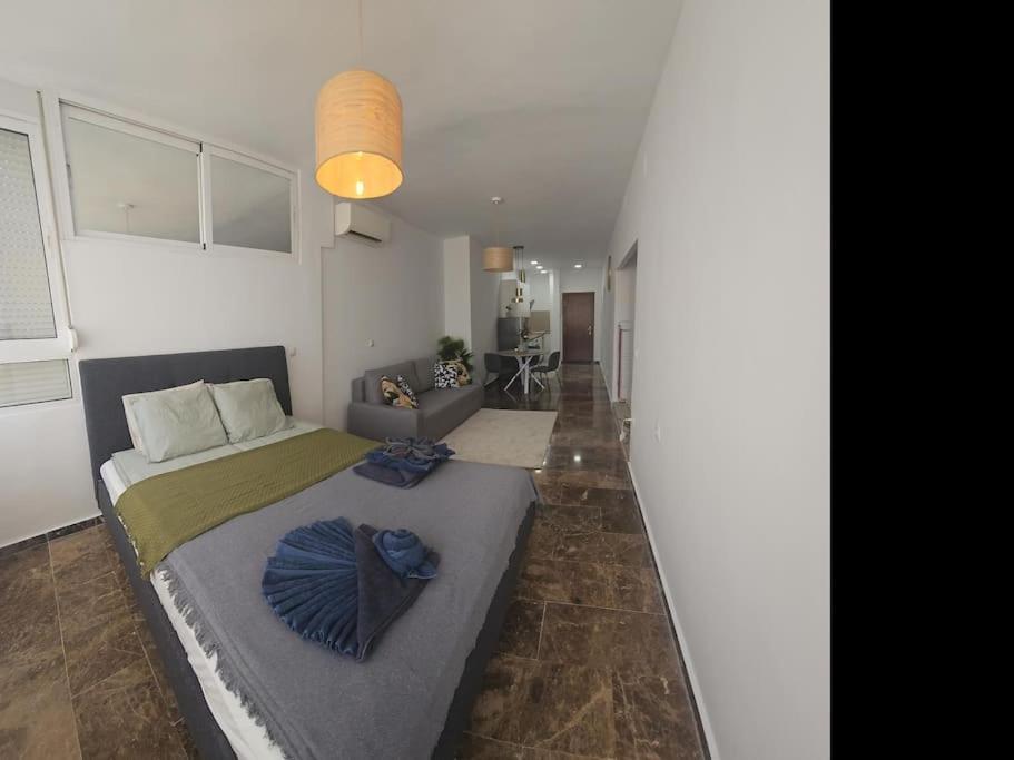 Tao City Center Apartment With Fee Wifi And Air Con By Namaste Elite Torremolinos Kültér fotó