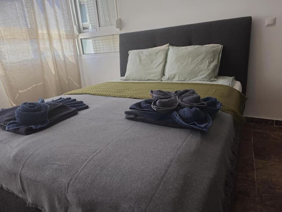 Tao City Center Apartment With Fee Wifi And Air Con By Namaste Elite Torremolinos Kültér fotó